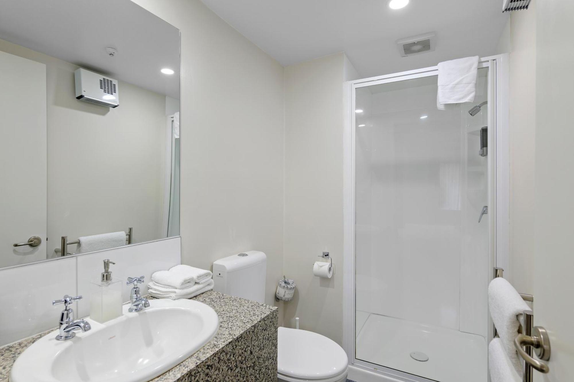 Bella Vista Motel & Apartments Κράισττσερτς Εξωτερικό φωτογραφία