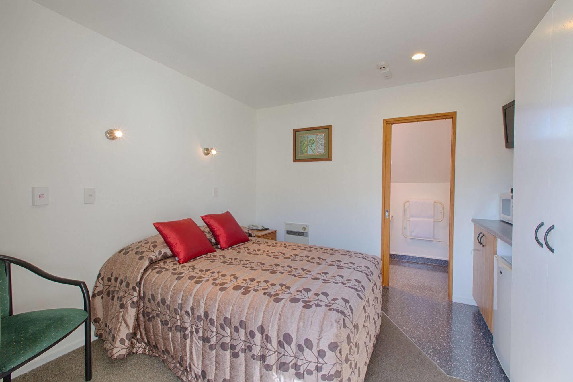 Bella Vista Motel & Apartments Κράισττσερτς Εξωτερικό φωτογραφία