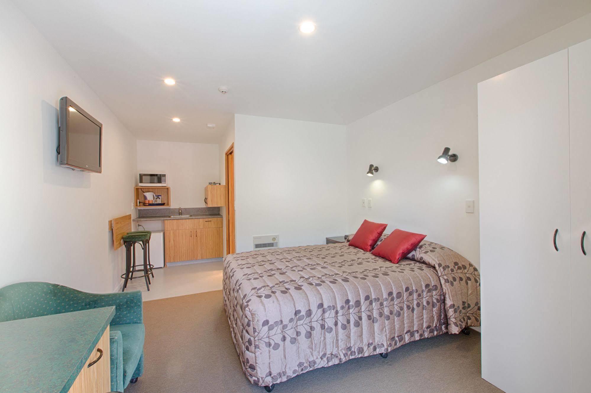 Bella Vista Motel & Apartments Κράισττσερτς Εξωτερικό φωτογραφία