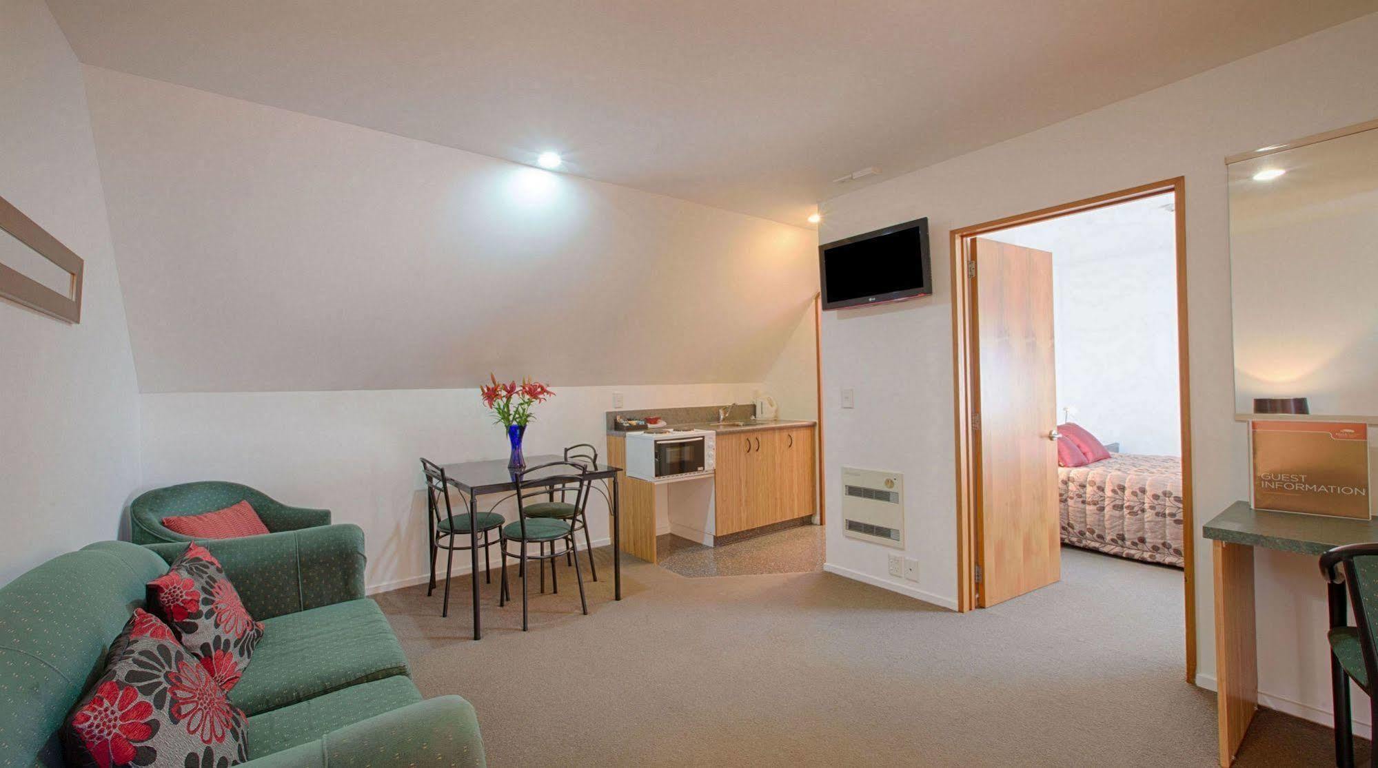 Bella Vista Motel & Apartments Κράισττσερτς Εξωτερικό φωτογραφία