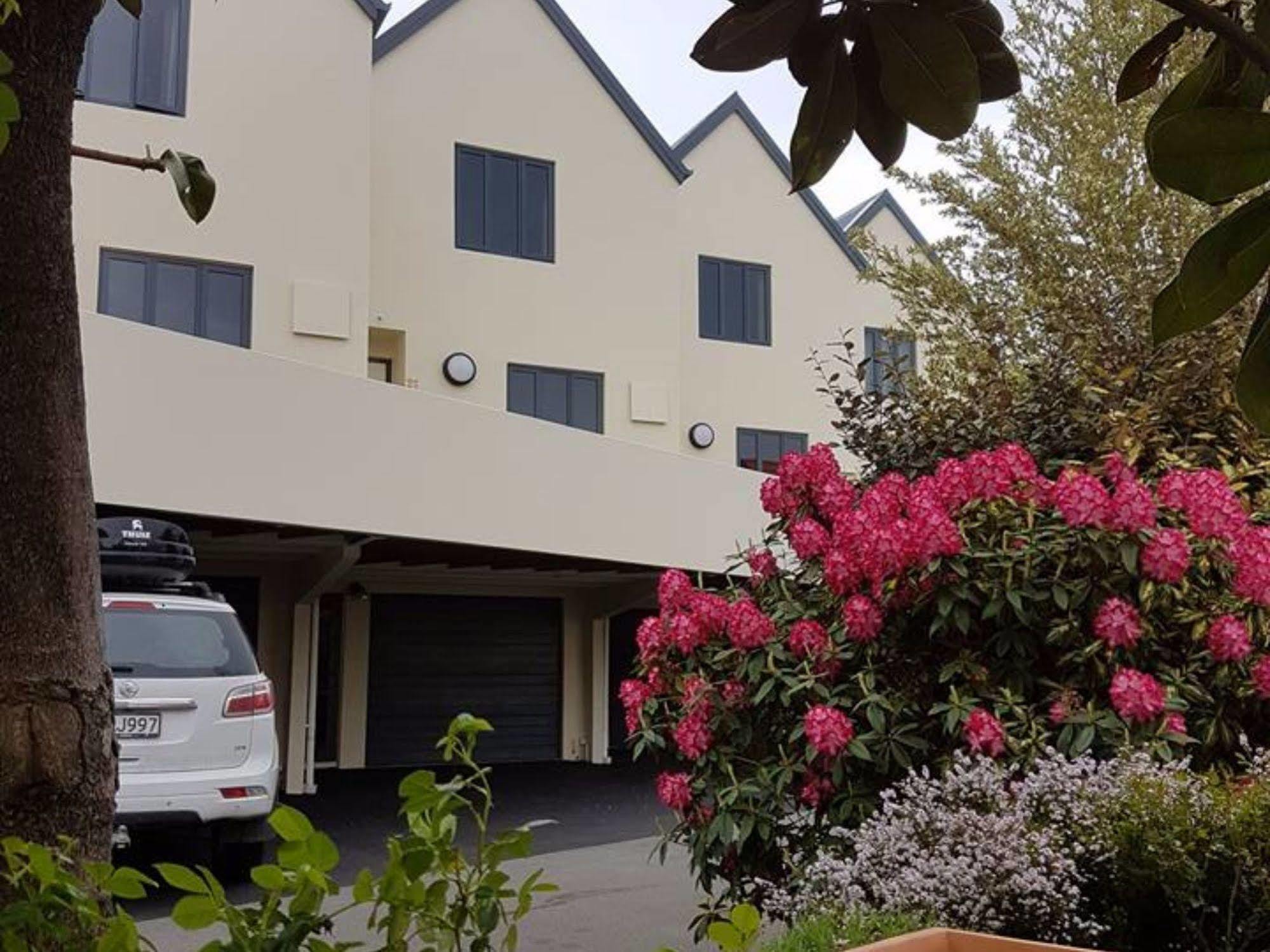 Bella Vista Motel & Apartments Κράισττσερτς Εξωτερικό φωτογραφία