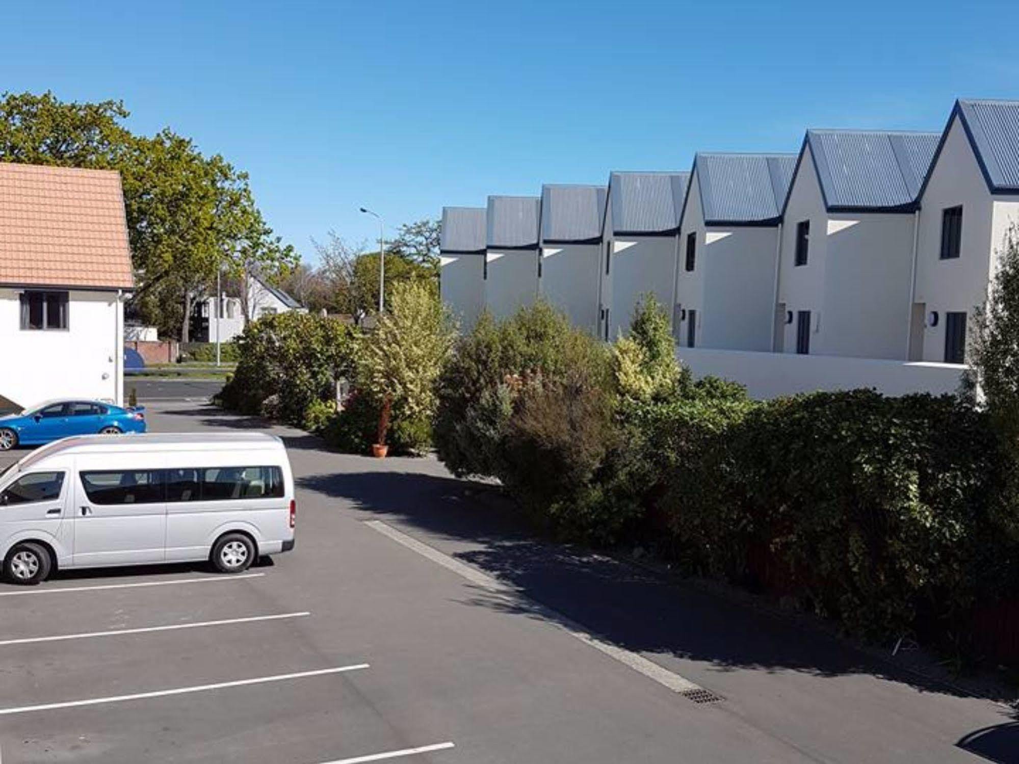 Bella Vista Motel & Apartments Κράισττσερτς Εξωτερικό φωτογραφία